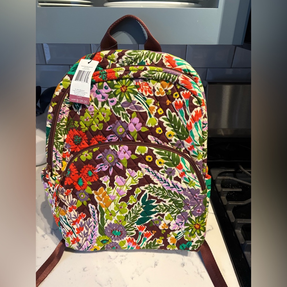 Vera Bradley NWT Essential Backpack. Evening Garden.